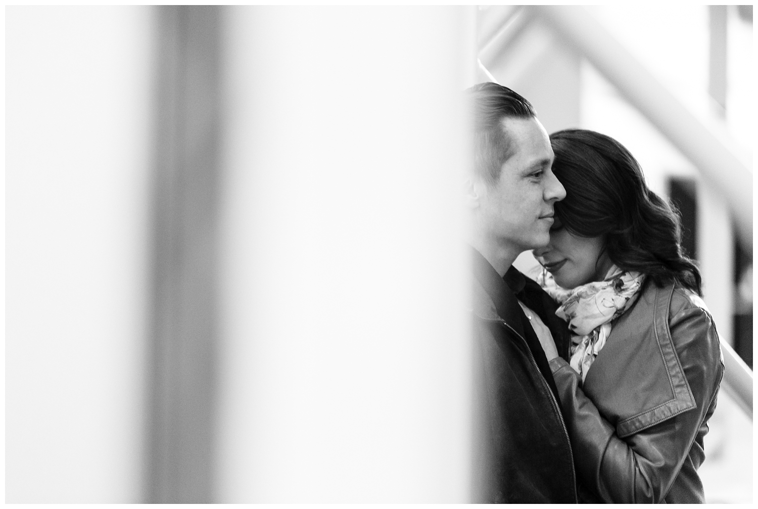 toronto-engagement-photography-candid-union-station-lake-ontario-waterfront-city-couples-intimate-katie-langmuir
